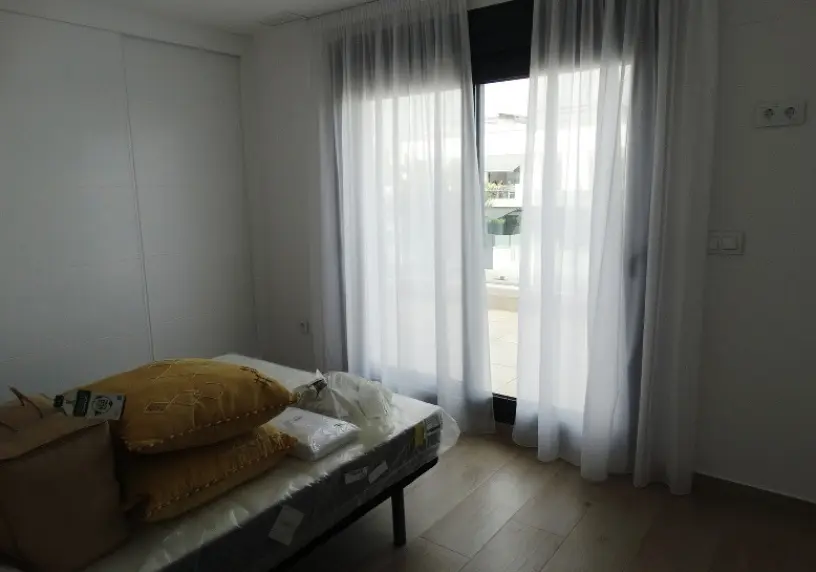 RAMBLA BEACH SEMIS