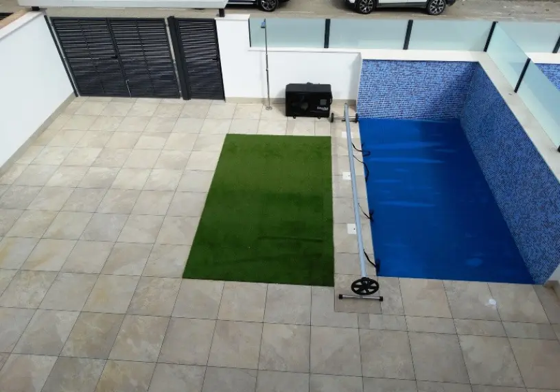 RAMBLA BEACH SEMIS