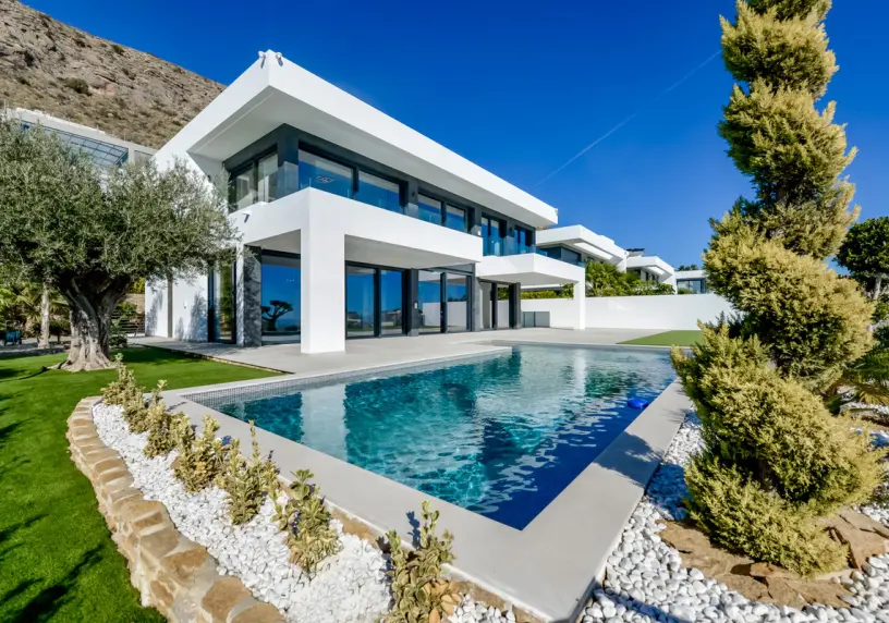 Villa Roma 15 - KEY READY