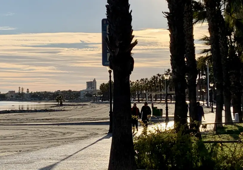 L.A. BEACH Signature Villas