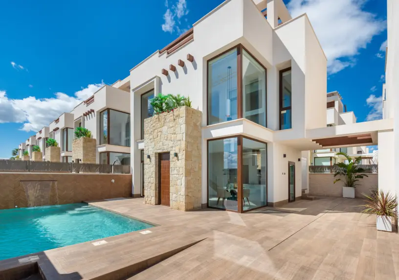 VILLAS LAS LAGUNAS - KEY READY