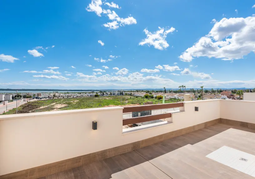 VILLAS LAS LAGUNAS - KEY READY