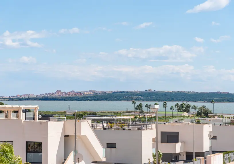 VILLAS LAS LAGUNAS - KEY READY