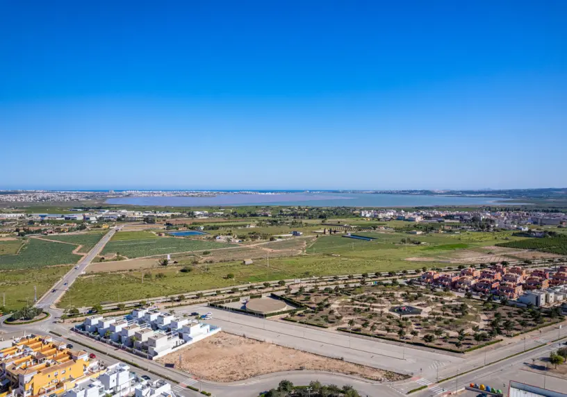 RESIDENCIAL LAGUNA AZUL - KEY READY!