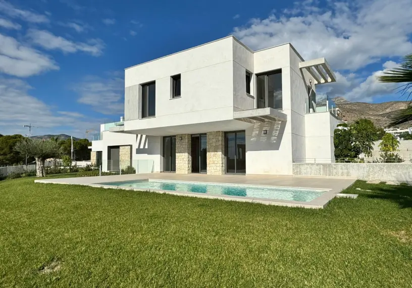 COSTABELLA RESIDENCES - Phase I