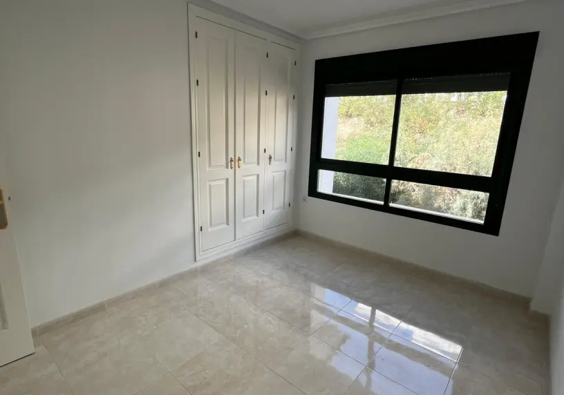 RESIDENCIAL IRON