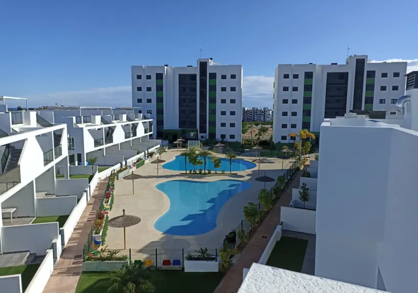 Residencial Lago Varese - Apartments