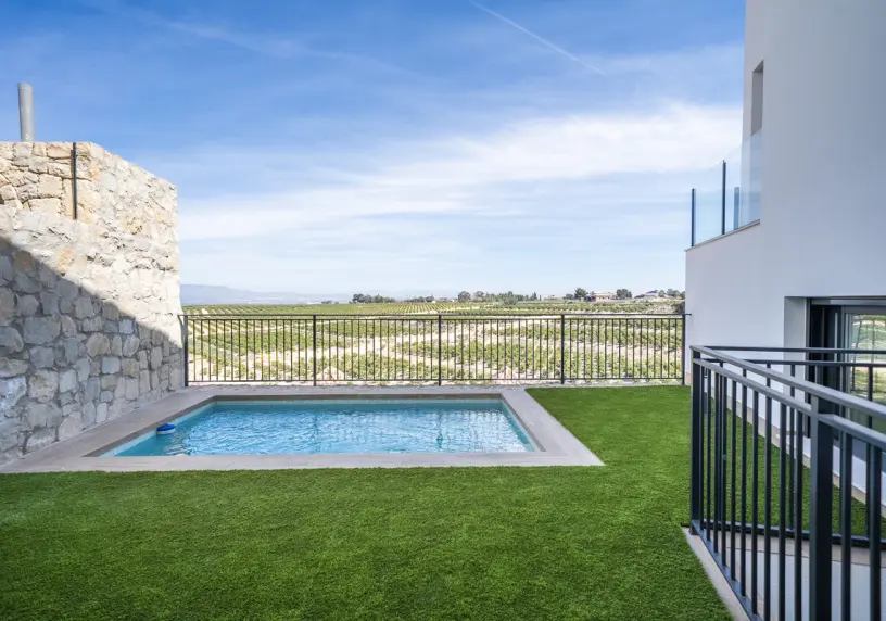 Arena Golf Villas - KEY READY