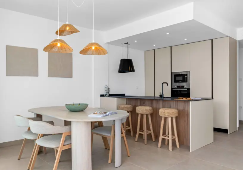 Antilia Apartment IV - KEY READY