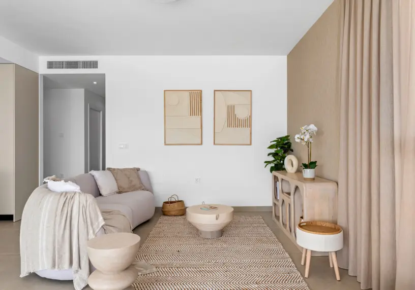 Antilia Apartment IV - KEY READY
