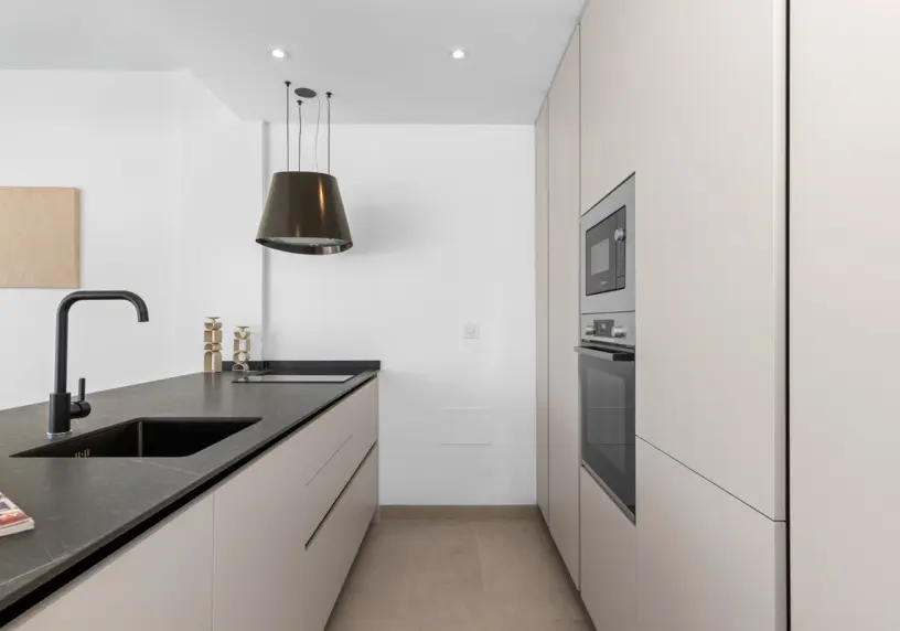Antilia Apartment IV - KEY READY