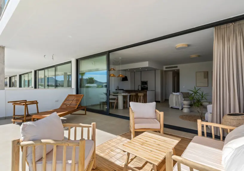 Antilia Apartment IV - KEY READY