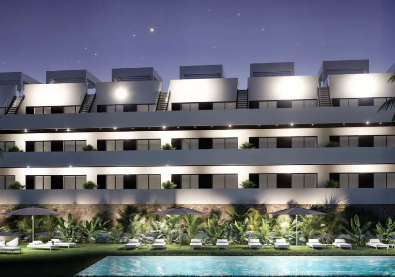 MY WHITE RESORT