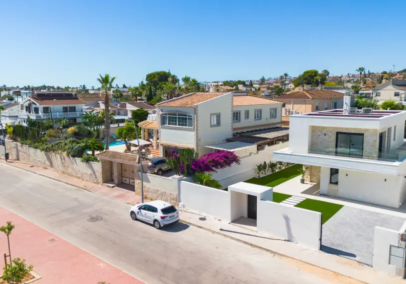 Los Balcones Villas